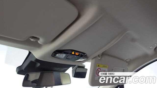 BMW 2-Series 220i Advantage