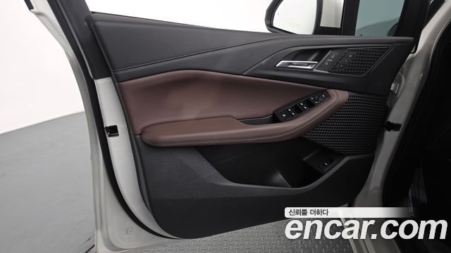 BMW 2-Series 220i Advantage