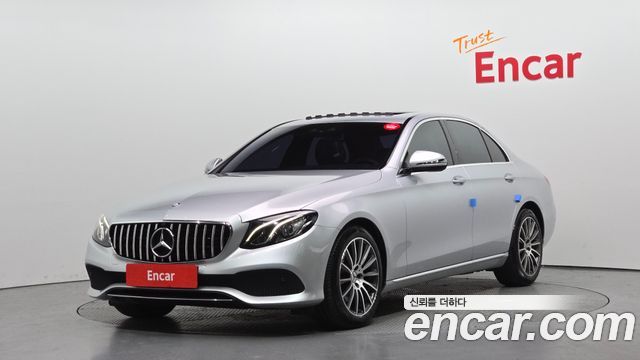 Mercedes-Benz E-Class E200 Avantgarde