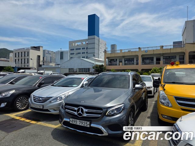 Mercedes-Benz GLC-Class GLC220 d 4MATIC Premium