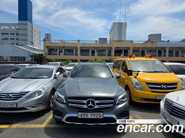 Mercedes-Benz GLC-Class GLC220 d 4MATIC Premium