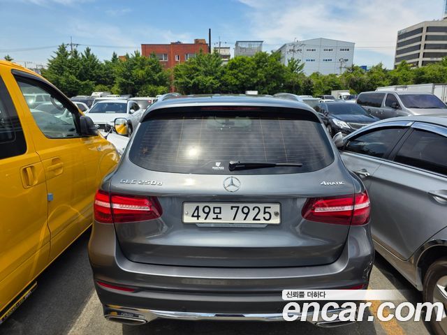 Mercedes-Benz GLC-Class GLC220 d 4MATIC Premium