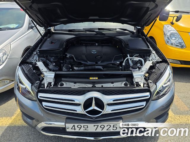 Mercedes-Benz GLC-Class GLC220 d 4MATIC Premium