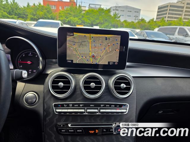 Mercedes-Benz GLC-Class GLC220 d 4MATIC Premium