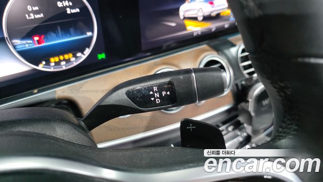 Mercedes-Benz E-Class E300 4MATIC Exclusive