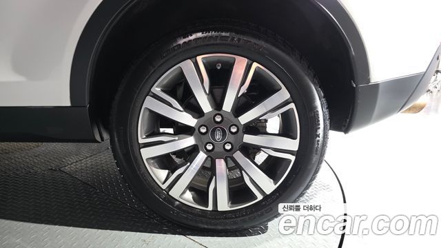 Land Rover Discovery Sport 2.0 TD4 HSE Luxury