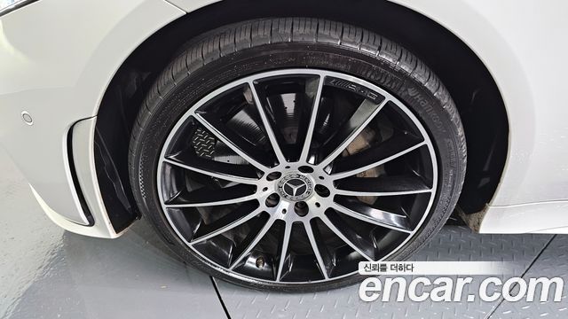Mercedes-Benz CLS-Class CLS400d 4MATIC AMG Line