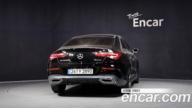 Mercedes-Benz CLA-Class CLA250 4MATIC