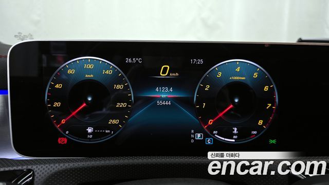 Mercedes-Benz CLA-Class CLA250 4MATIC