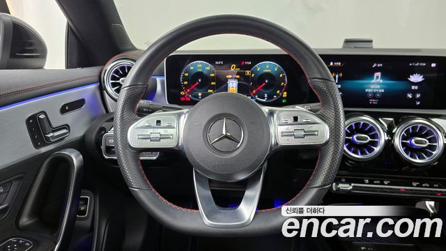 Mercedes-Benz CLA-Class CLA250 4MATIC