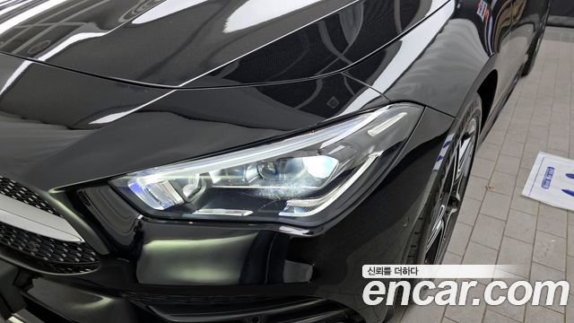 Mercedes-Benz CLA-Class CLA250 4MATIC