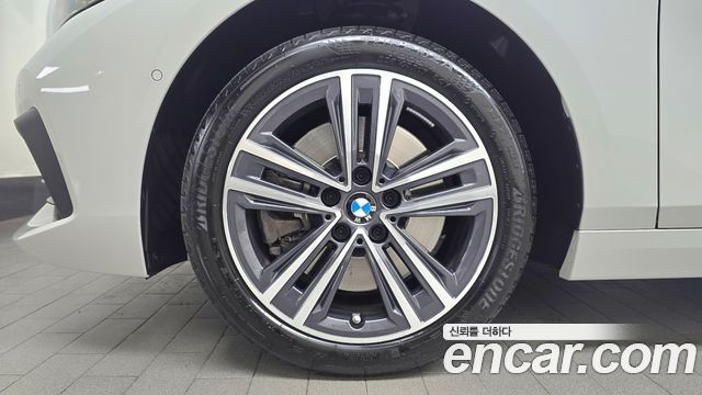 BMW 1-Series 120i Advantage