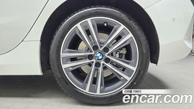 BMW 1-Series 120i Advantage