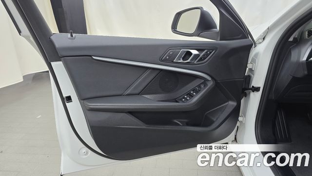 BMW 1-Series 120i Advantage