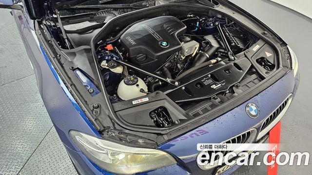 BMW 5-Series 528i xDrive M Aero Dynamic