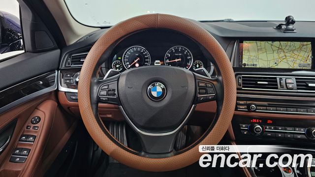 BMW 5-Series 528i xDrive M Aero Dynamic