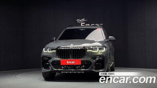 BMW X7 xDrive 40i M Sport Online Exclusive Edition 6 Seater