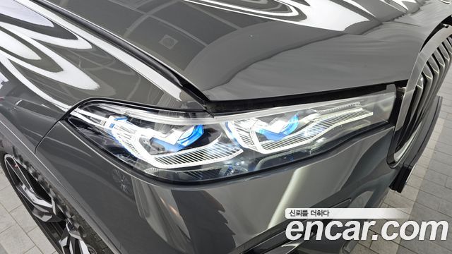 BMW X7 xDrive 40i M Sport Online Exclusive Edition 6 Seater