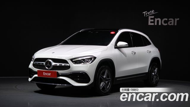 Mercedes-Benz GLA-Class GLA250 4MATIC
