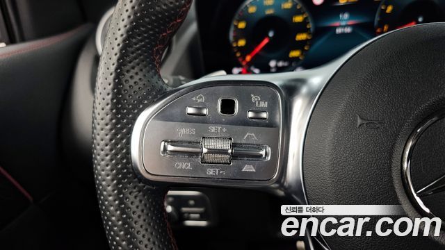 Mercedes-Benz GLA-Class GLA250 4MATIC