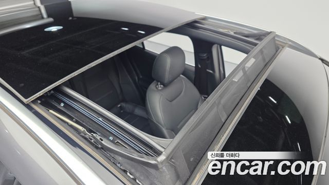 Mercedes-Benz EQA EQA250 AMG Package Plus