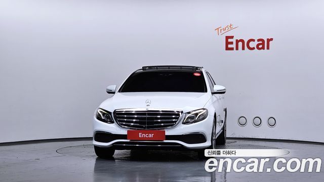 Mercedes-Benz E-Class E450 4MATIC Exclusive