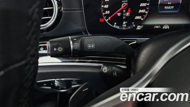 Mercedes-Benz E-Class E450 4MATIC Exclusive