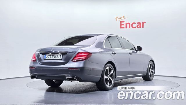 Mercedes-Benz E-Class E250 Avantgarde