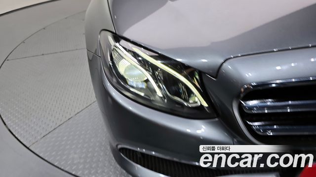 Mercedes-Benz E-Class E250 Avantgarde