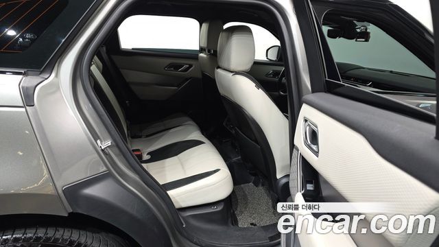 Land Rover Range Rover Velar 3.0 D300 R-Dynamic SE