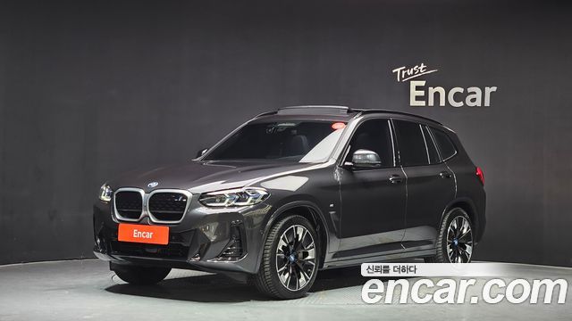 BMW iX3 M Sports