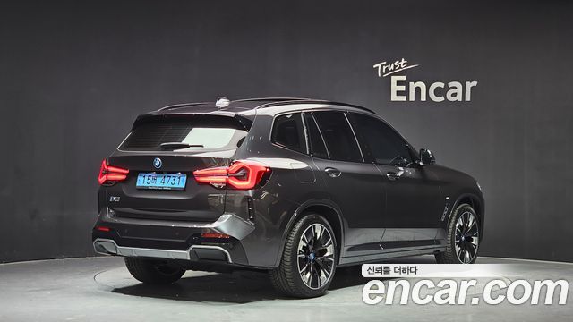 BMW iX3 M Sports