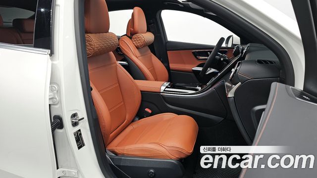 Mercedes-Benz GLC-Class GLC300 4MATIC Avnatgarde Coupe