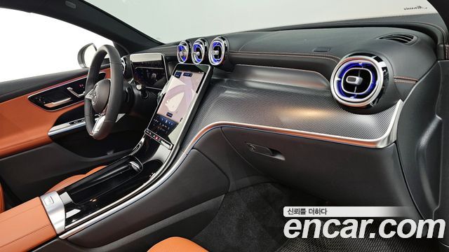 Mercedes-Benz GLC-Class GLC300 4MATIC Avnatgarde Coupe
