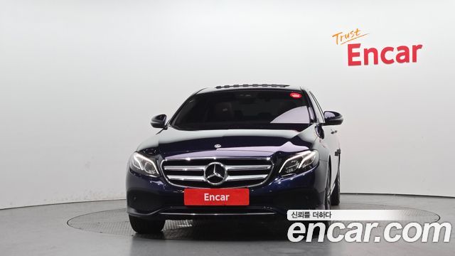 Mercedes-Benz E-Class E220d Avantgarde