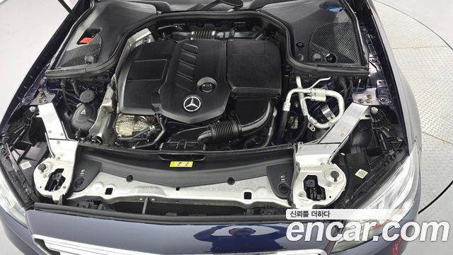 Mercedes-Benz E-Class E220d Avantgarde