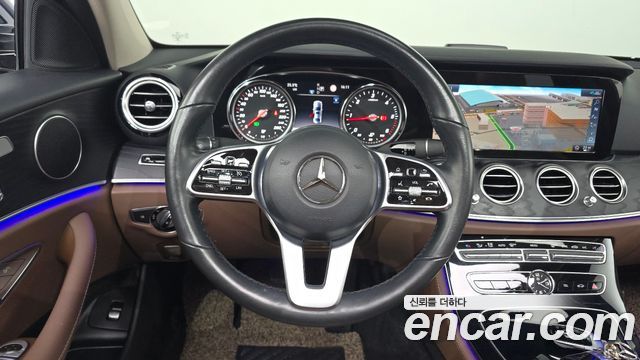 Mercedes-Benz E-Class E220d Avantgarde