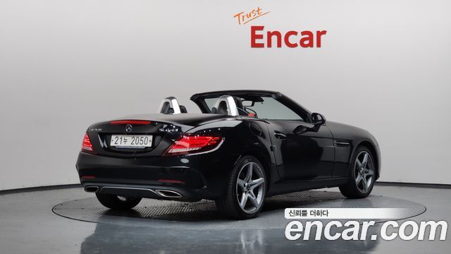 Mercedes-Benz SLC-Class SLC200