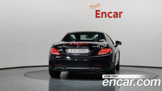 Mercedes-Benz SLC-Class SLC200