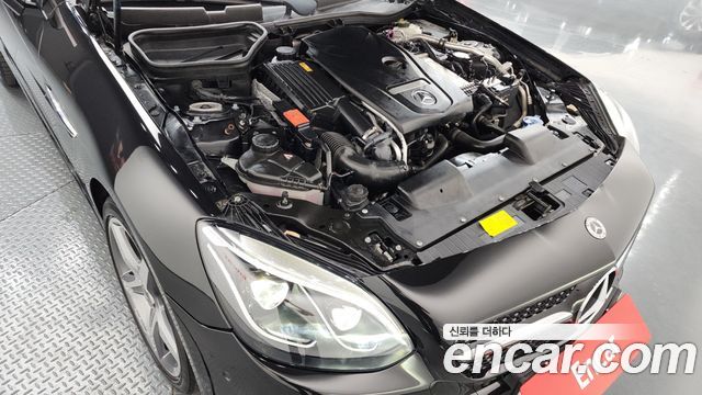 Mercedes-Benz SLC-Class SLC200