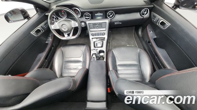 Mercedes-Benz SLC-Class SLC200