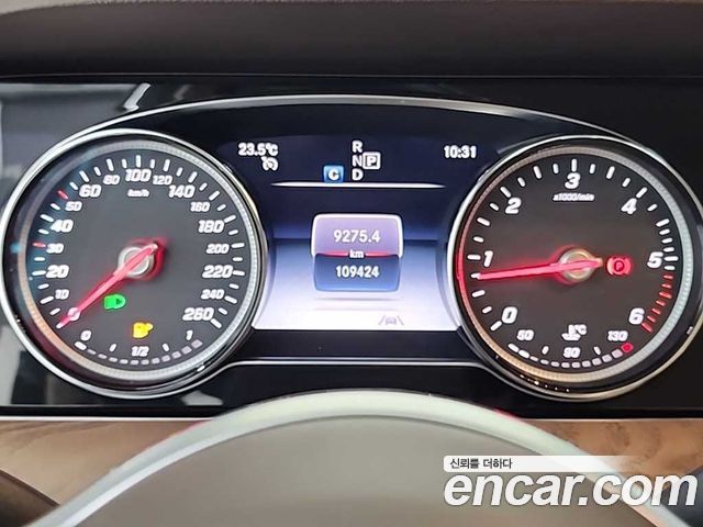 Mercedes-Benz E-Class E220d 4MATIC Exclusive