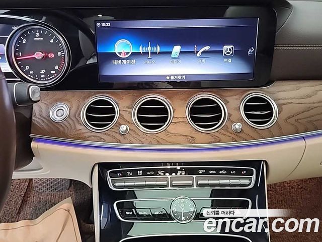 Mercedes-Benz E-Class E220d 4MATIC Exclusive