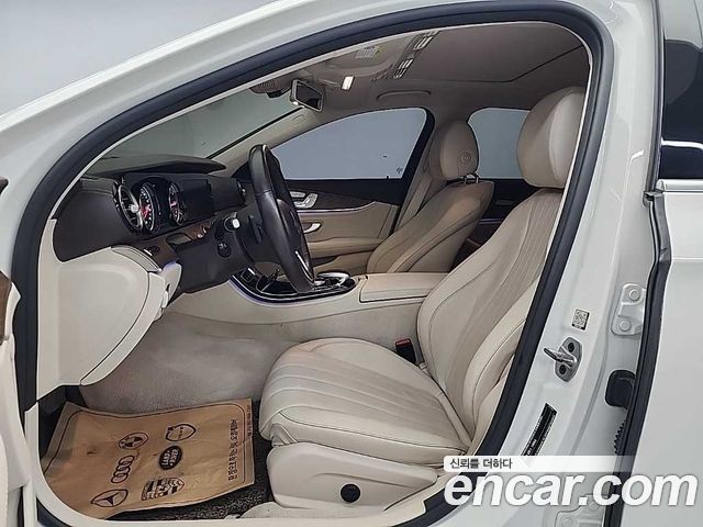 Mercedes-Benz E-Class E220d 4MATIC Exclusive