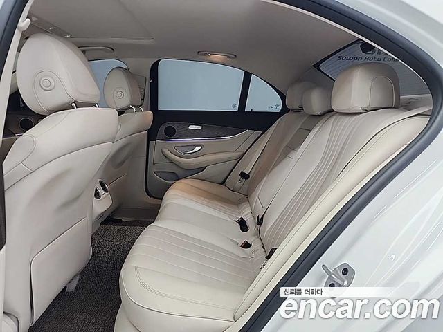 Mercedes-Benz E-Class E220d 4MATIC Exclusive