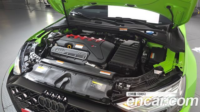Audi RS3 2.5 TFSI Quattro