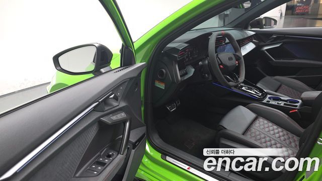 Audi RS3 2.5 TFSI Quattro