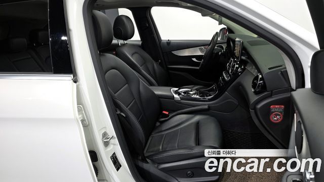 Mercedes-Benz GLC-Class GLC220 d 4MATIC