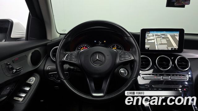 Mercedes-Benz GLC-Class GLC220 d 4MATIC