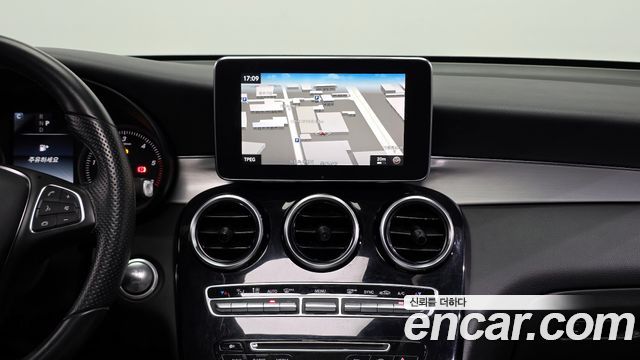 Mercedes-Benz GLC-Class GLC220 d 4MATIC